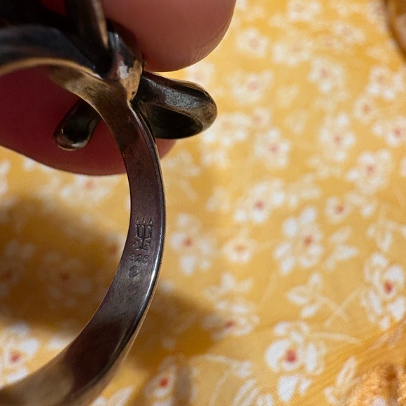 Retired James Avery Silver Bow Ring - Picture 3 of 4